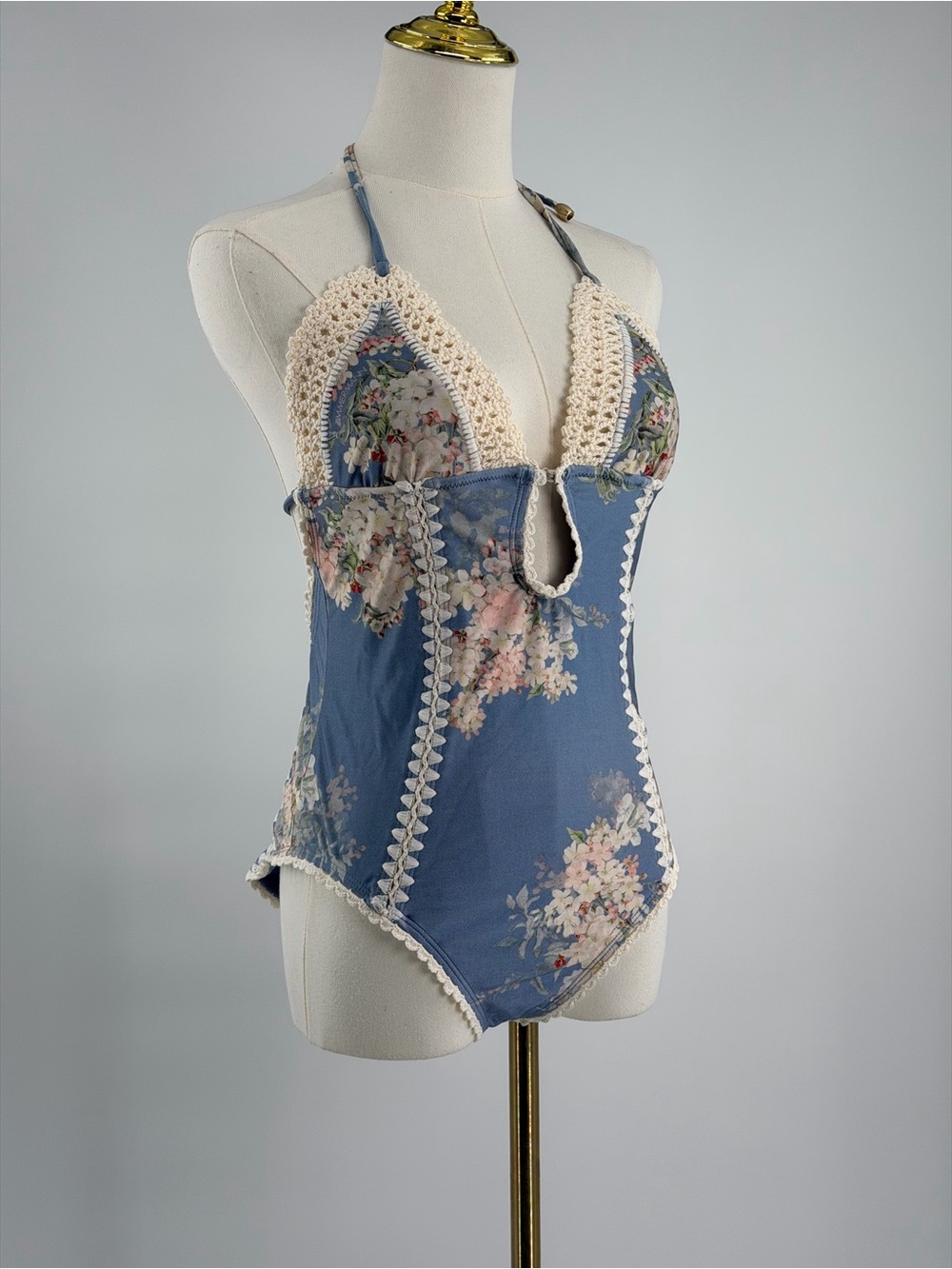 🆕 ZIMMERMANN 🧿 NWT Cascadian Crochet Keyhole Cutout Swimsuit, Blue - Sz 3 US10 - Picture 4 of 14